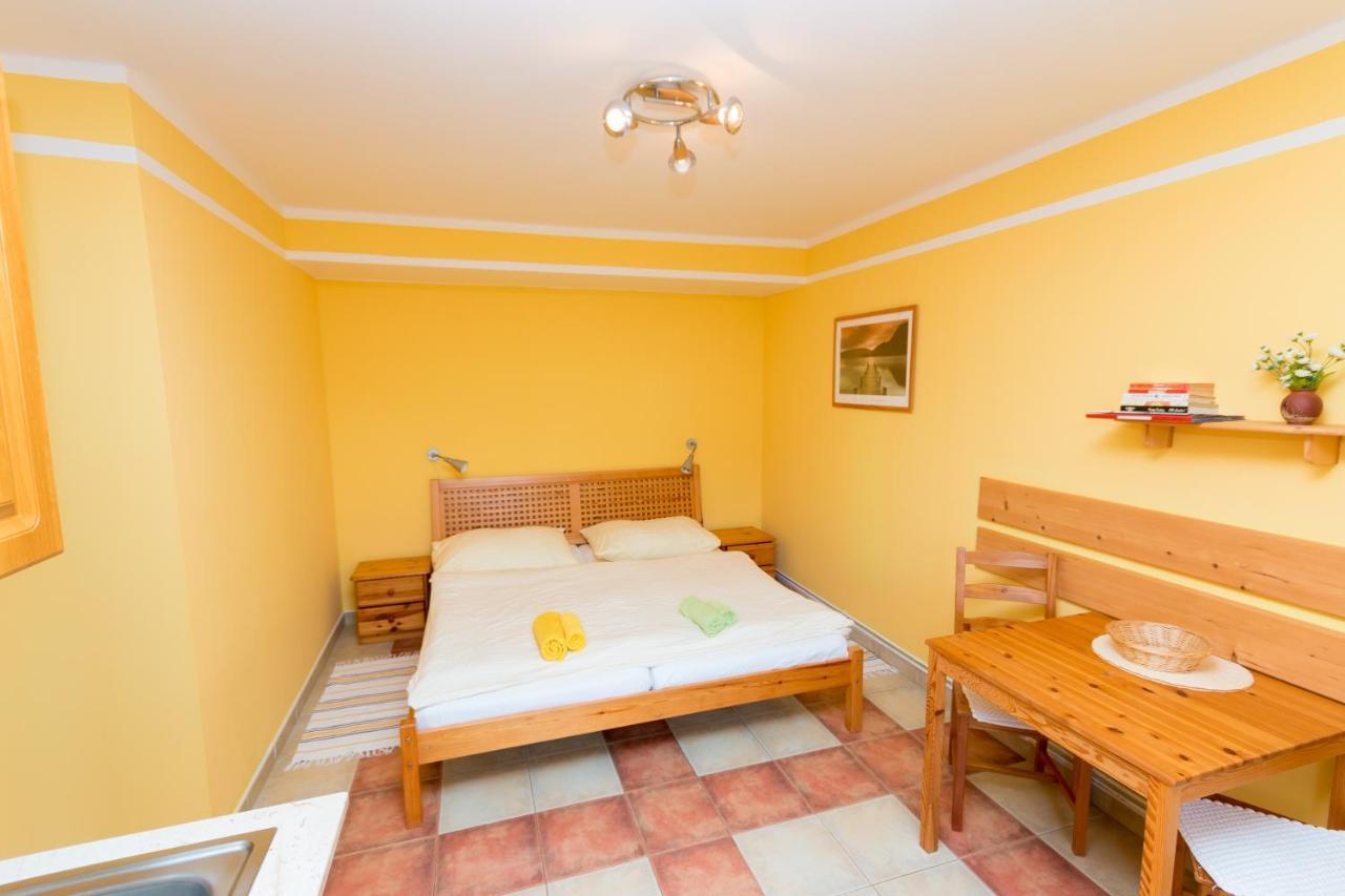 Apartments U Jezera Cerna Černá v Pošumaví Exterior foto