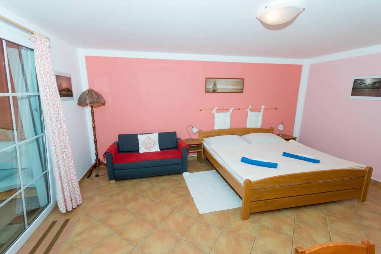 Apartments U Jezera Cerna Černá v Pošumaví Exterior foto